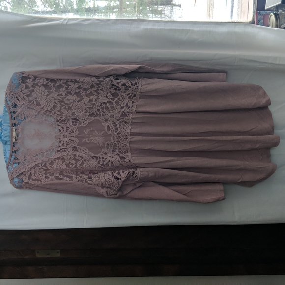 Light salmony pink dressy sweater - Picture 3 of 5